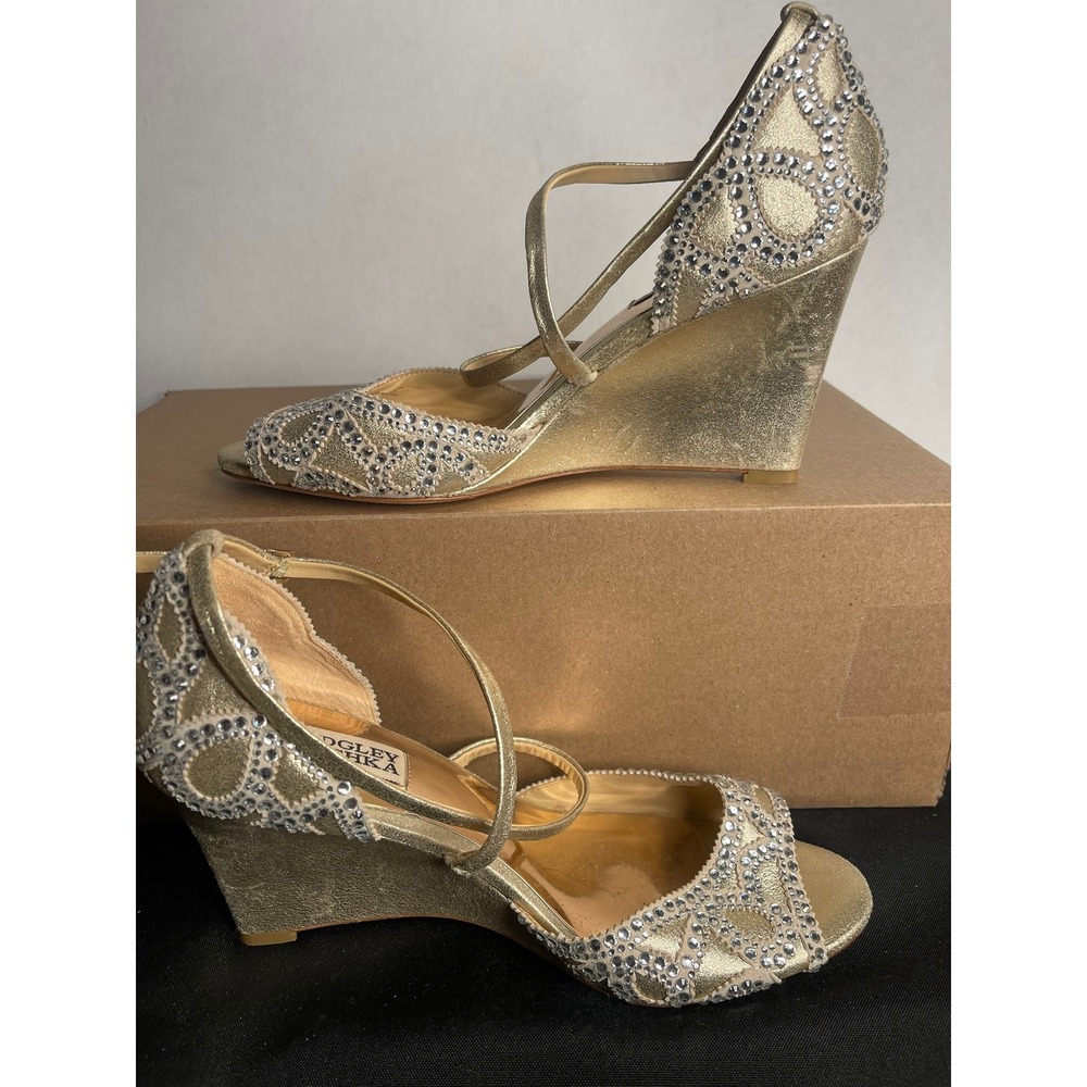 Badgley Mischka Gold Leather Crystal Embellished Wedge Sandals Womens 8 Formal - Picture 5 of 9